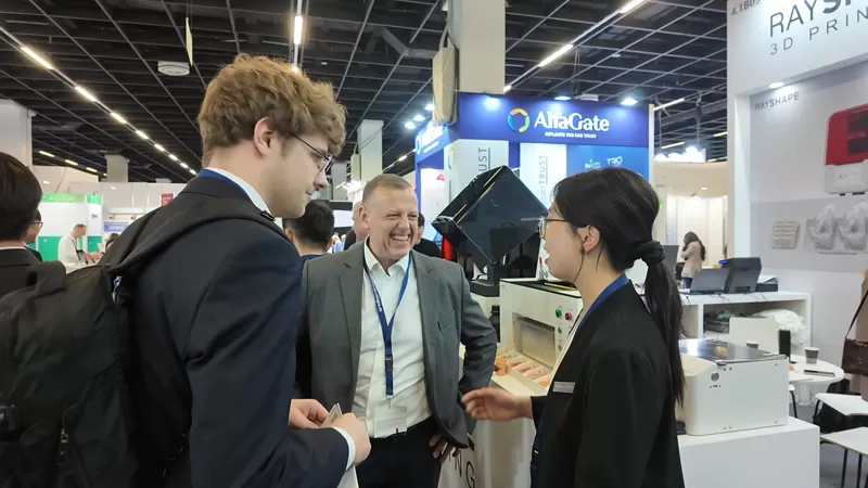 Edge Mini Chairside 3D Printer Makes Its Overseas Debut Edge Mini Chairside 3D Printer Makes Its Overseas Debut